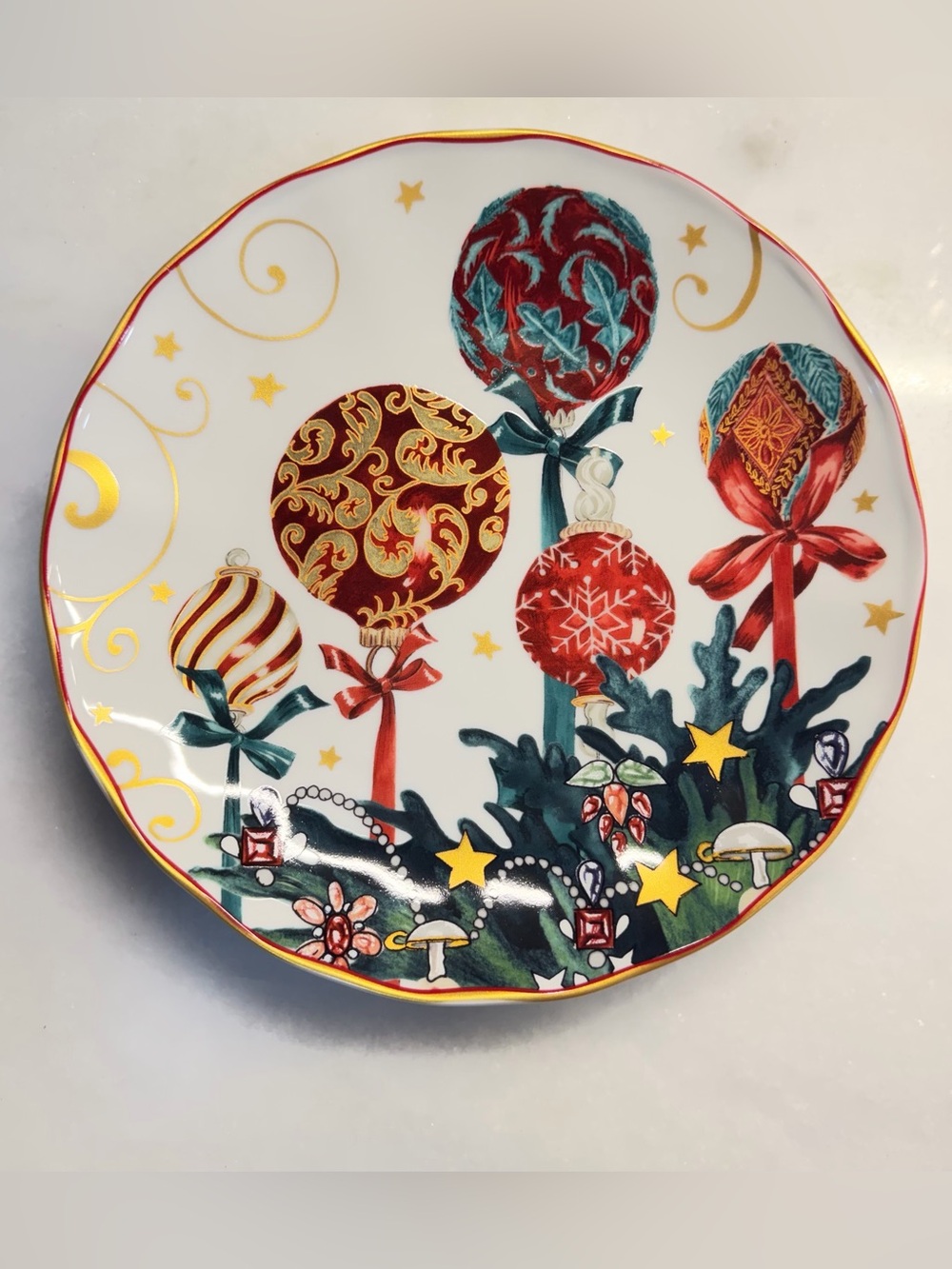 Williams Sonoma Holiday Ornament Plate - Red, Green & Gold